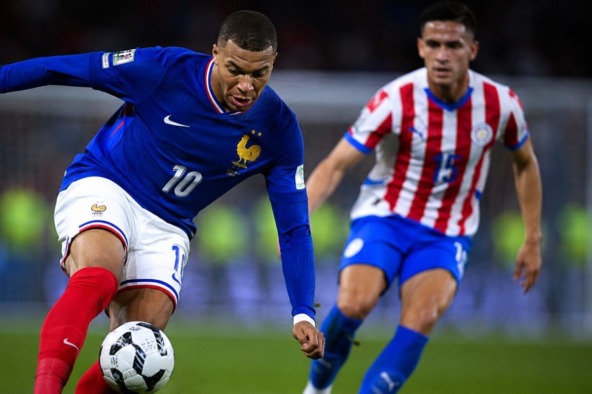 France–Paraguay au Mondial 2026 se joue ce samedi 4 juillet à Philadelphie. Heure française, chaîne TV, composition probable, absences et enjeu de ce huitième de finale.